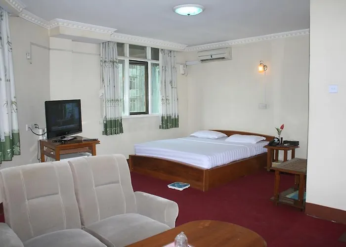 Nice Day Hotel