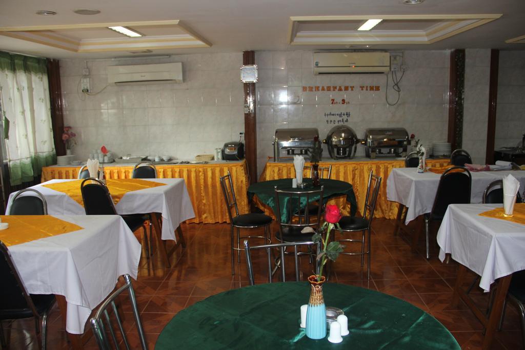 Hotel Day Yangon